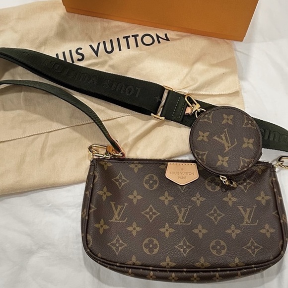 Louis Vuitton Handbags - Louis Vuitton Multi Pochette Accessoires